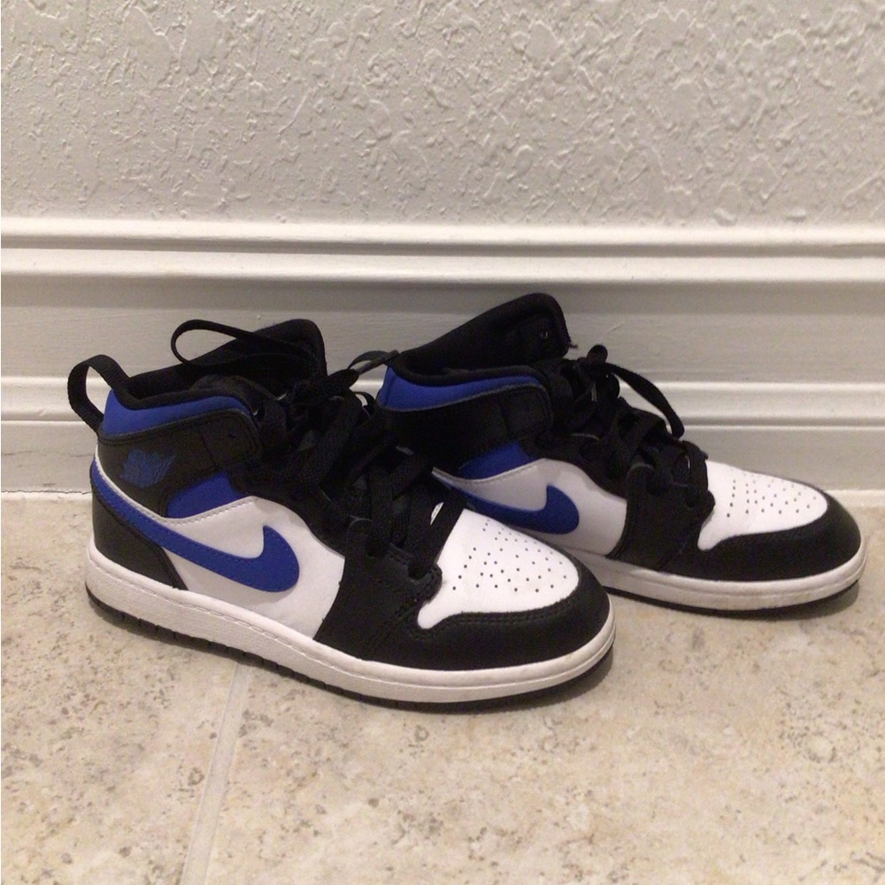 Air Jordan 1 Mid Racer Blue
